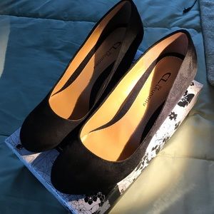 CL by Laundry, NWOT, Black suede stacked heels